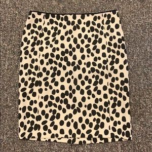 Pattern stretch pencil skirt